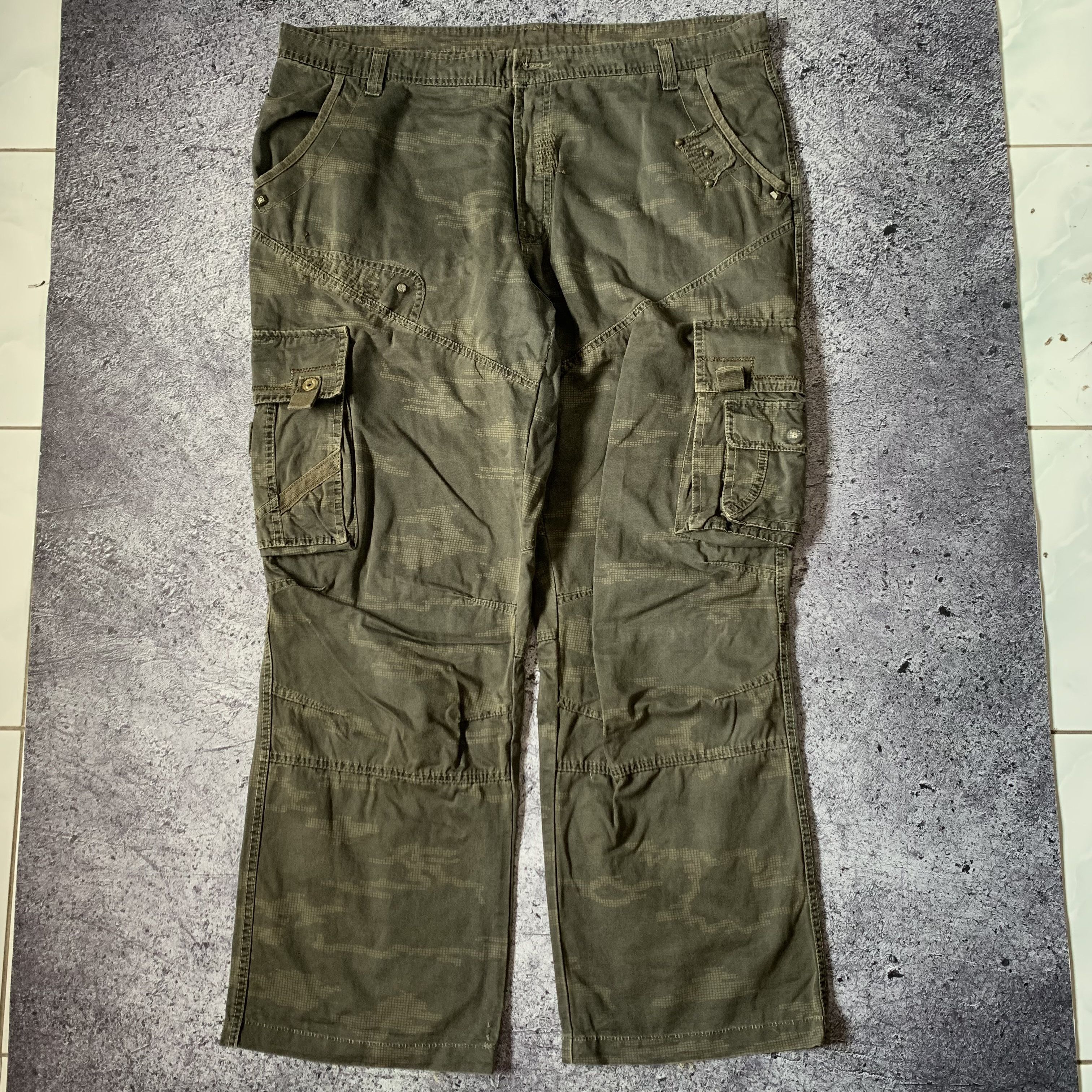 image of If Six Was Nine x Military Unknown Army Tactical Baggy Cargo Pants in Not Specified, Men's (Size 38