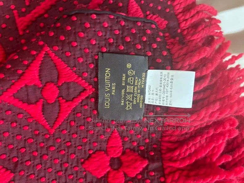 Louis Vuitton Louis Vuitton Red Scarf Size ONE SIZE - 2 Thumbnail