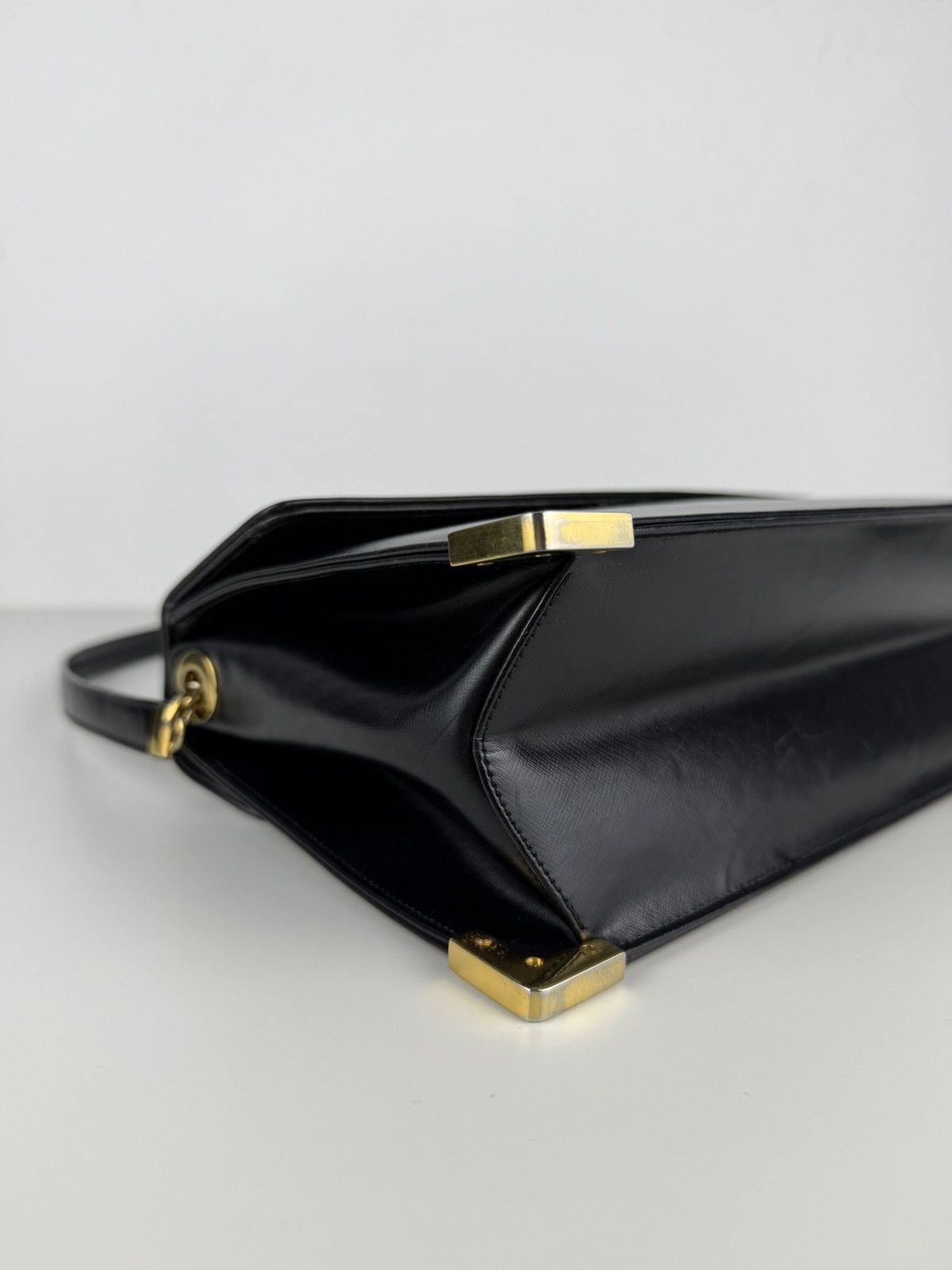 Dior Vintage 70s Dior box calf leather shoulder bag Size ONE SIZE - 16 Thumbnail