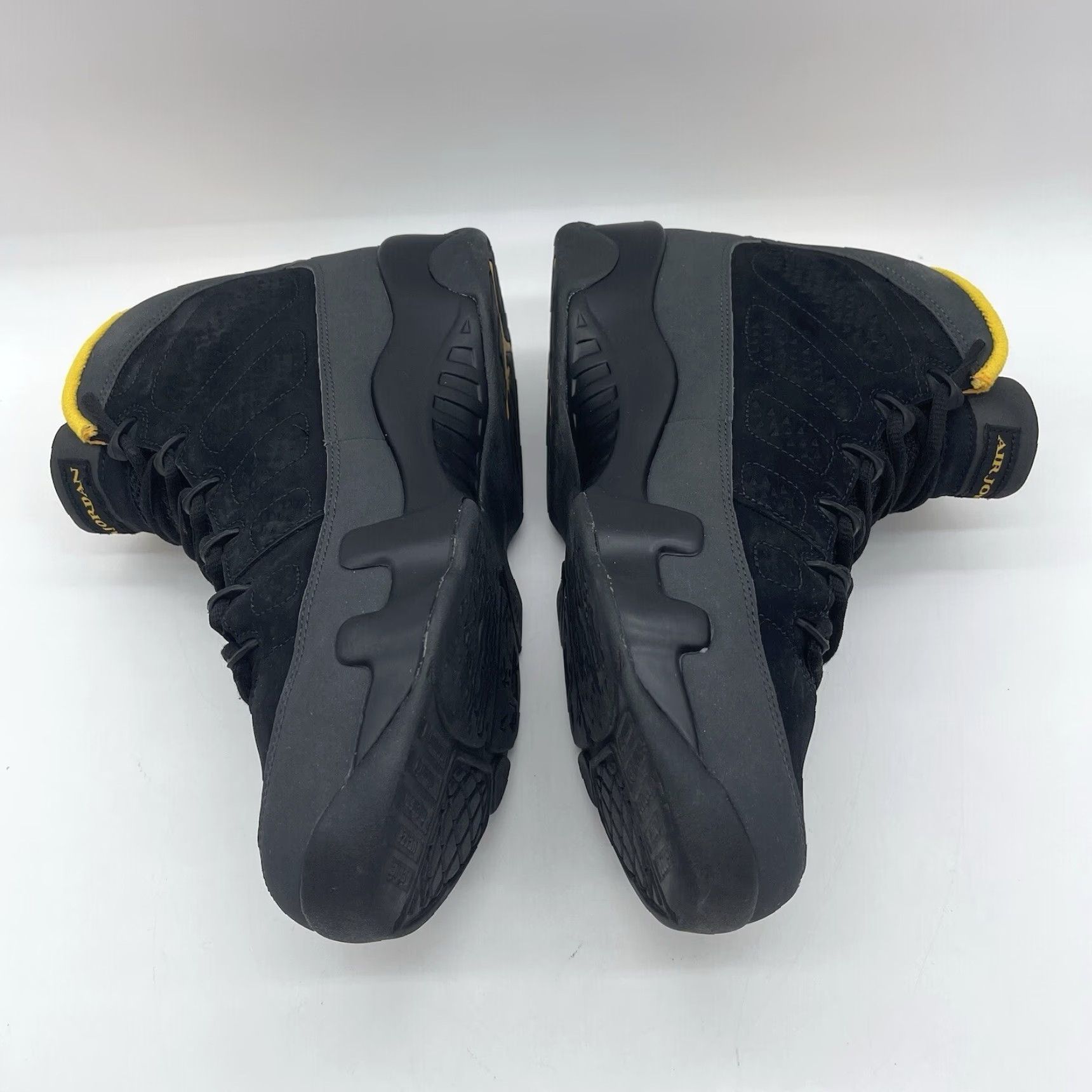 Jordan Brand Nike Air Jordan 9 Retro Sneakers Men 9.5 Dark Charcoal Black University Gold CT8019-070 Activewear Casual Leather/Nubuck Mid Top Size US 9 / EU 42 - 5 Thumbnail