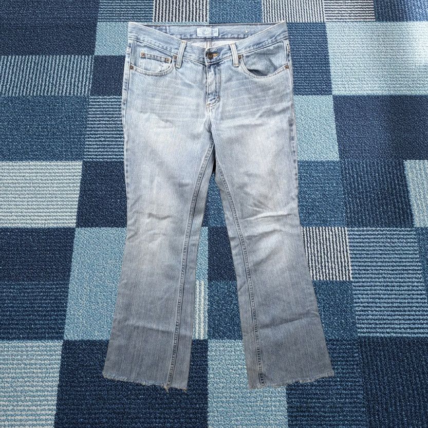 American Eagle Outfitters VINTAGE American Eagle Outfitters Denim Jeans Womens Bootcut 31x28 Light Wash Frayed Hem Jeans Size 24" / US 00 / IT 34 - 1 Thumbnail
