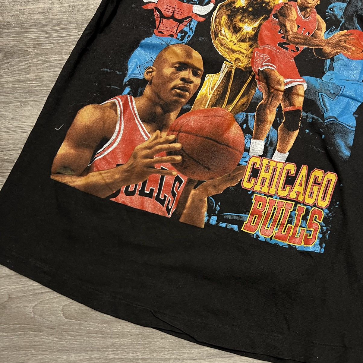 Rap Tees Vintage Chicago Bulls Rodman rap tee Size US L / EU 52-54 / 3 - 7 Thumbnail