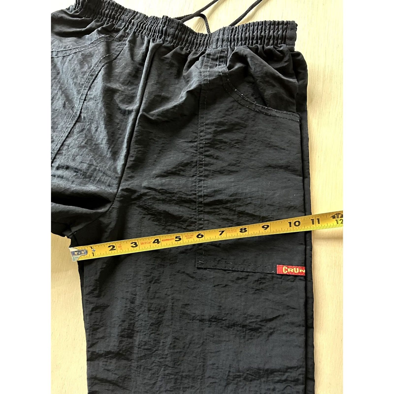 Vintage VINTAGE Crunch XS Black Nylon Elastic Waist Track Pants Men XS 25x31 USA Size US 27 - 5 Thumbnail