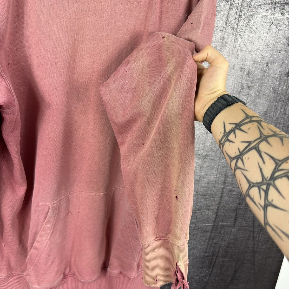 Diesel Diesel distressed sun faded pink hoodie avant garde Y2K Size US XL / EU 56 / 4 - 7 Thumbnail