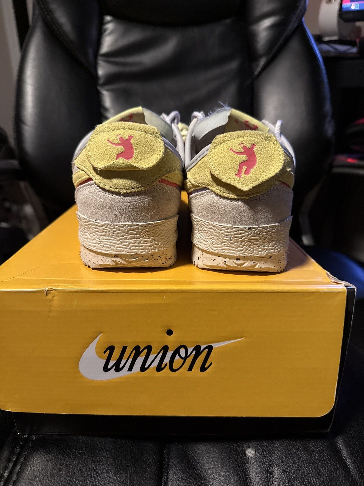 Nike Nike Cortez Union LA Lemon Frost Size US 9 / EU 42 - 4 Thumbnail