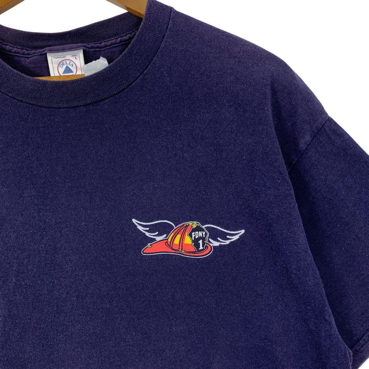 Vintage Vintage FDNY Fallen But Not Forgotten Fire Department Tshirt Size US L / EU 52-54 / 3 - 4 Thumbnail