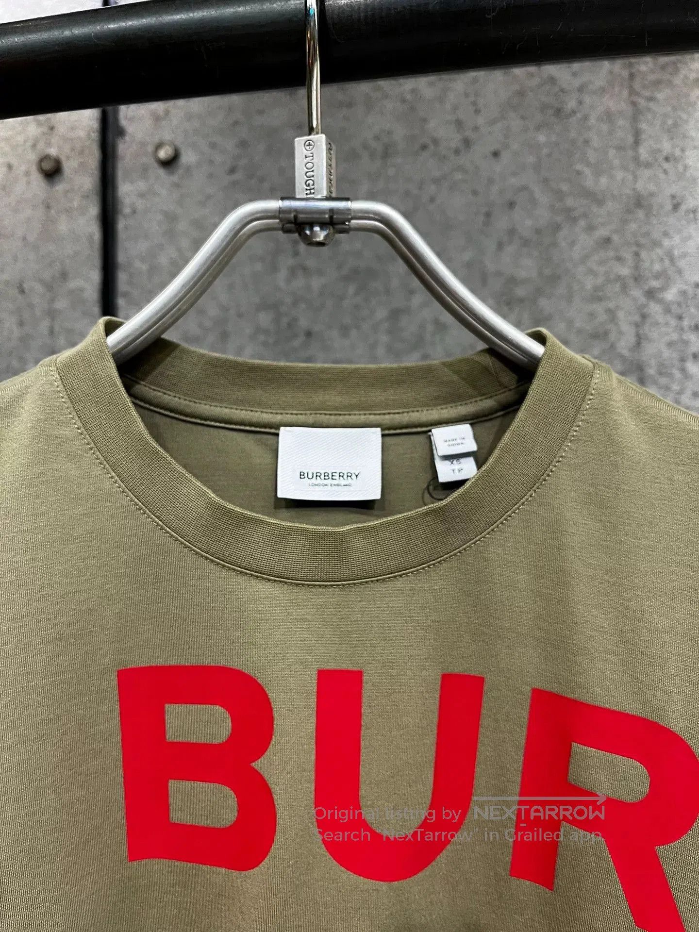 Burberry Burberry BBR Logo Short Sleeve XS. Size XS / US 0-2 / IT 36-38 - 2 Thumbnail