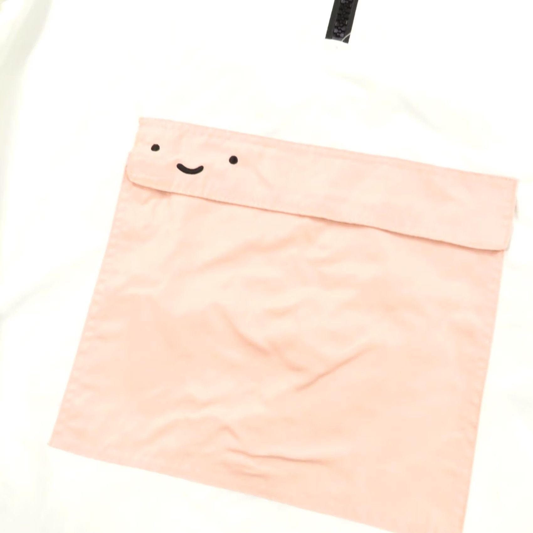 Market VINTAGE Tsuki Market Jacket Men Medium White 1/4 Zip Kangroo Pouch PewDiePie Merch Felix Jacket Size US M / EU 48-50 / 2 - 2 Thumbnail