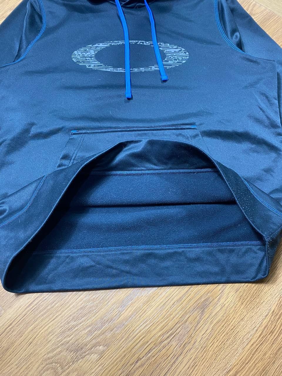 Oakley × Vintage Vintage Oakley Sunglasses Sportswear Hoodie Pullover Size US L / EU 52-54 / 3 - 16 Thumbnail