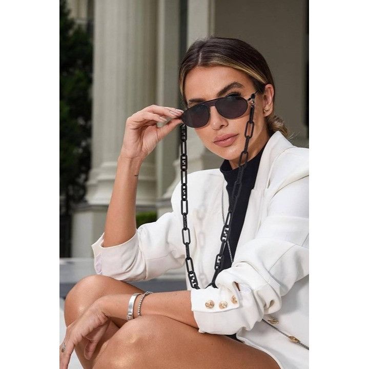 Fendi Fendi FE40072U-Y 01A Sunglasses Black Aviator Frame Size ONE SIZE - 3 Thumbnail