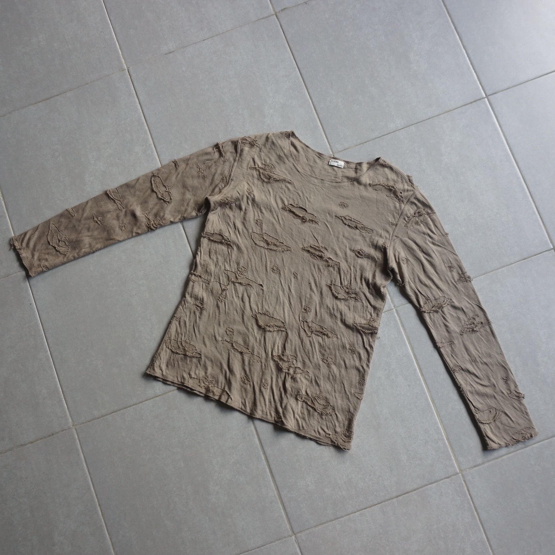 Beams Plus Beams distressed longsleeve Size US M / EU 48-50 / 2 - 4 Thumbnail