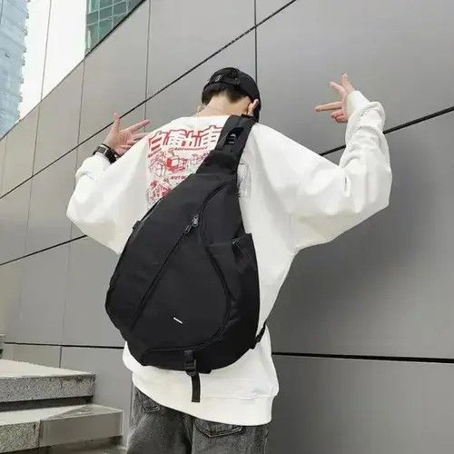 Japanese Brand × Vintage Harajuku Large Nylon Sling Bag Unisex Size ONE SIZE - 2 Thumbnail