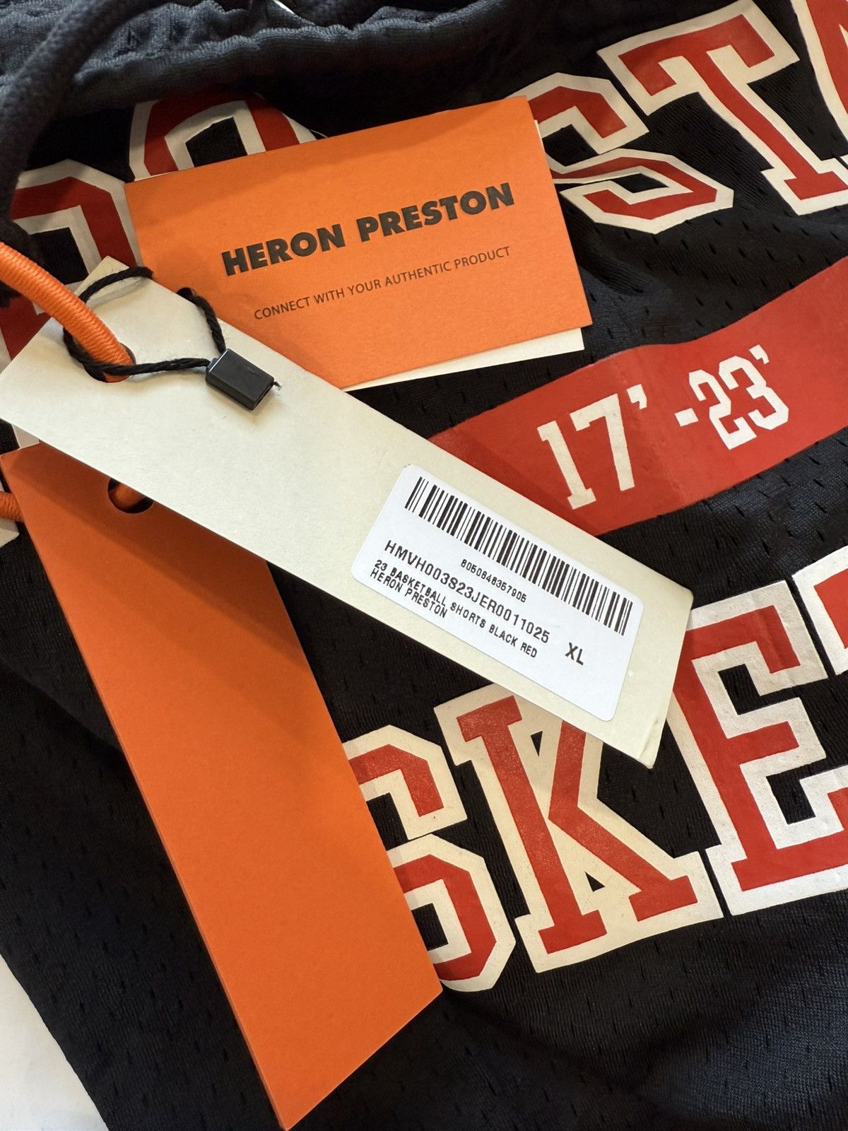 Heron Preston Heron Preston Shorts Size US 40 / EU 56 - 8 Thumbnail