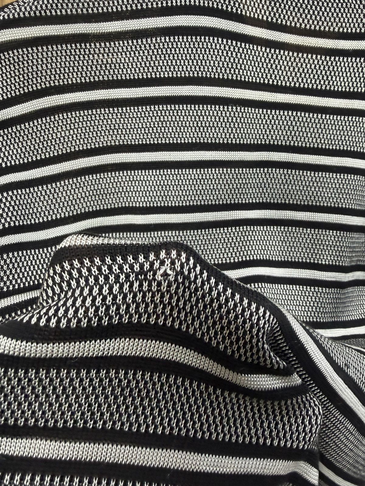 Versace Vintage Versace Classic V2 Knit Polo Shirt Size M Size US M / EU 48-50 / 2 - 17 Thumbnail