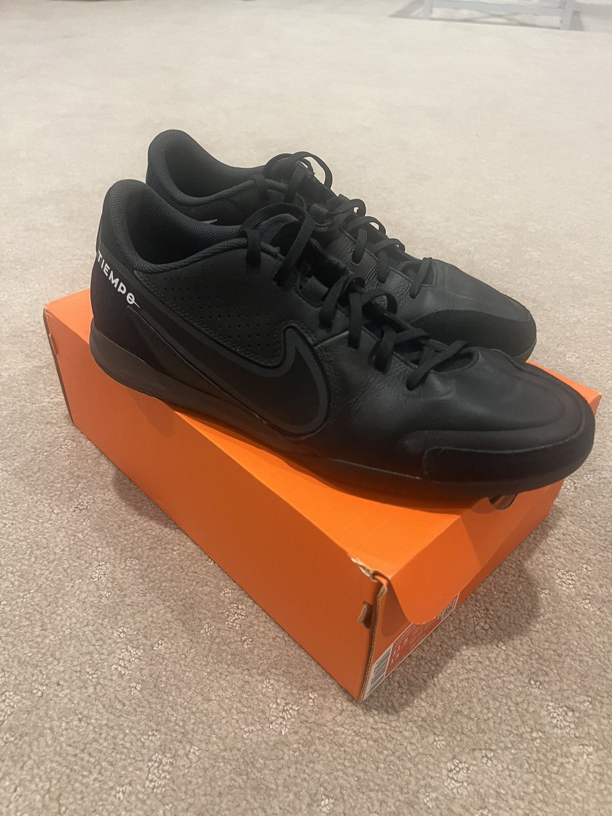 Nike Nike Legend 9 Academy IC Indoor Futsal Boots Size US 11.5 / EU 44-45 - 2 Thumbnail