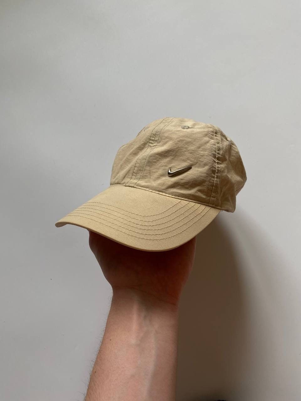 Nike Vintage Nike Metal Swoosh small logo cap Beige OS Size ONE SIZE - 1 Thumbnail