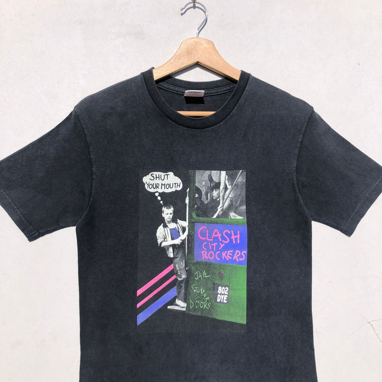 Supreme 🔥Accept Binding Offer🔥 Supreme The Clash Size US S / EU 44-46 / 1 - 3 Thumbnail