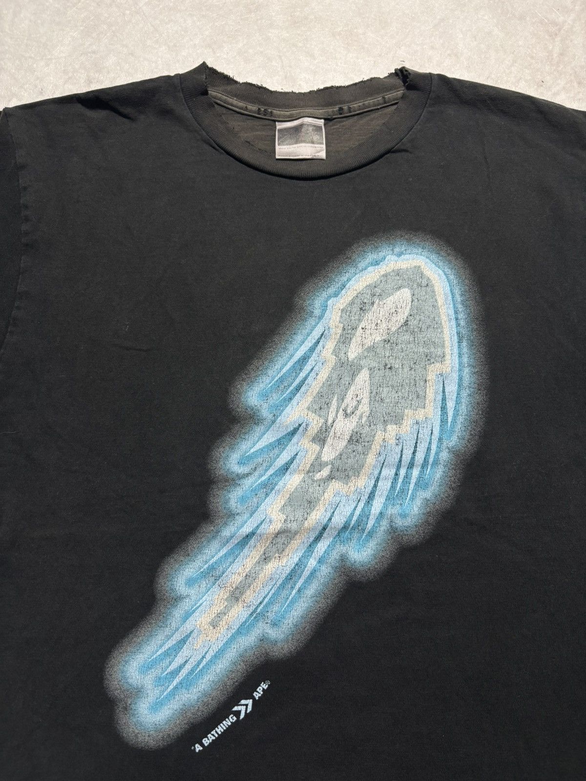 Bape Vintage Bape Meteor Head Tshirt Size US L / EU 52-54 / 3 - 2 Thumbnail