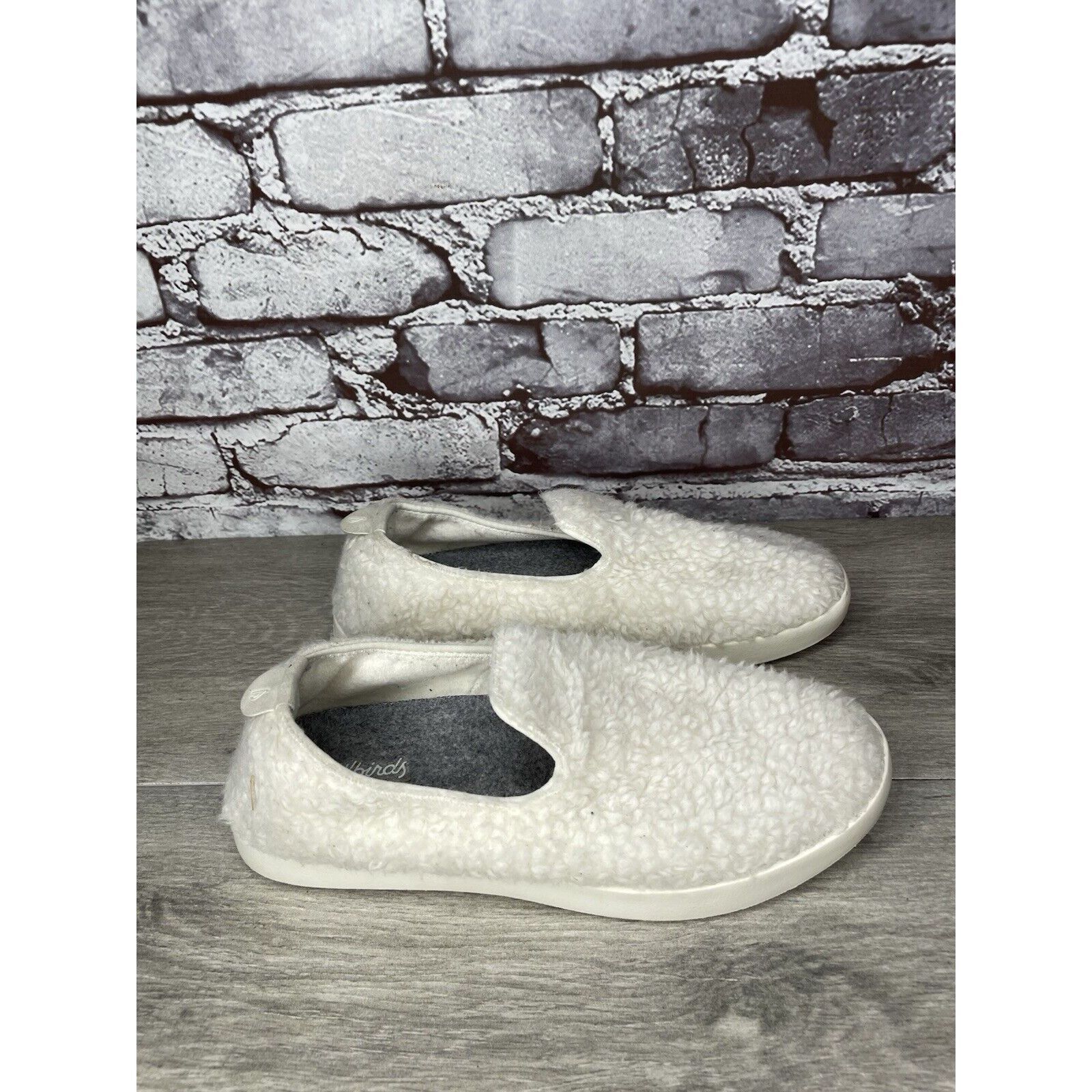 Allbirds ALLBIRDS Merino Wool Sherpa White Slip On Lounge Sneakers Wo Size US 8 / IT 38 - 10 Thumbnail