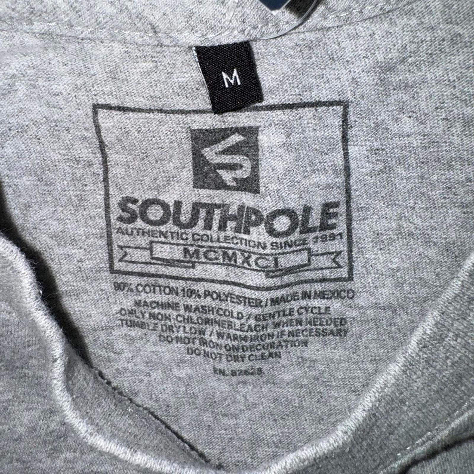 Southpole Vintage south pole headphones t-shirt Size US M / EU 48-50 / 2 - 4 Thumbnail