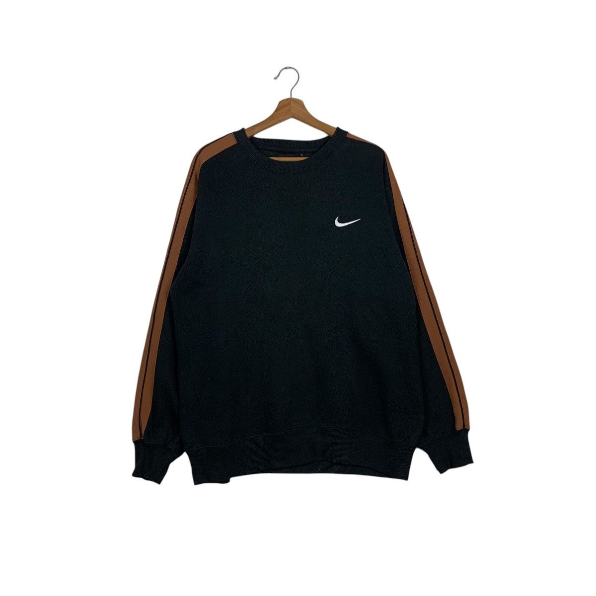 Nike NIKE Emboidery Small Logo Crewneck Sweatshirt #1921-C83 Size US L / EU 52-54 / 3 - 1 Thumbnail