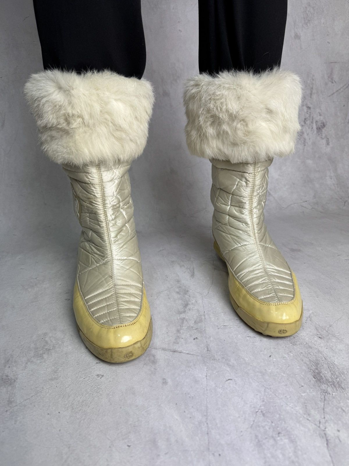 Gucci Gucci Fur Trim Quilted Winter Boots Wide Relaxed Fit Size US 10.5 / IT 40.5 - 13 Thumbnail