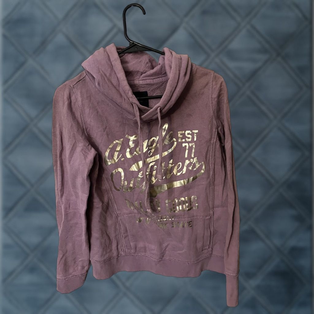 American Eagle Outfitters American Eagle Pullover Hoodie Womens Medium Purple Solid Activewear Size M / US 6-8 / IT 42-44 - 1 Thumbnail