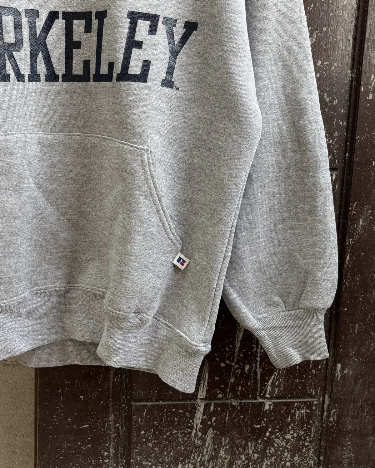 Japanese Brand Vintage 2000s Grey “California Berkeley” Russell Hoodie Size US L / EU 52-54 / 3 - 3 Thumbnail