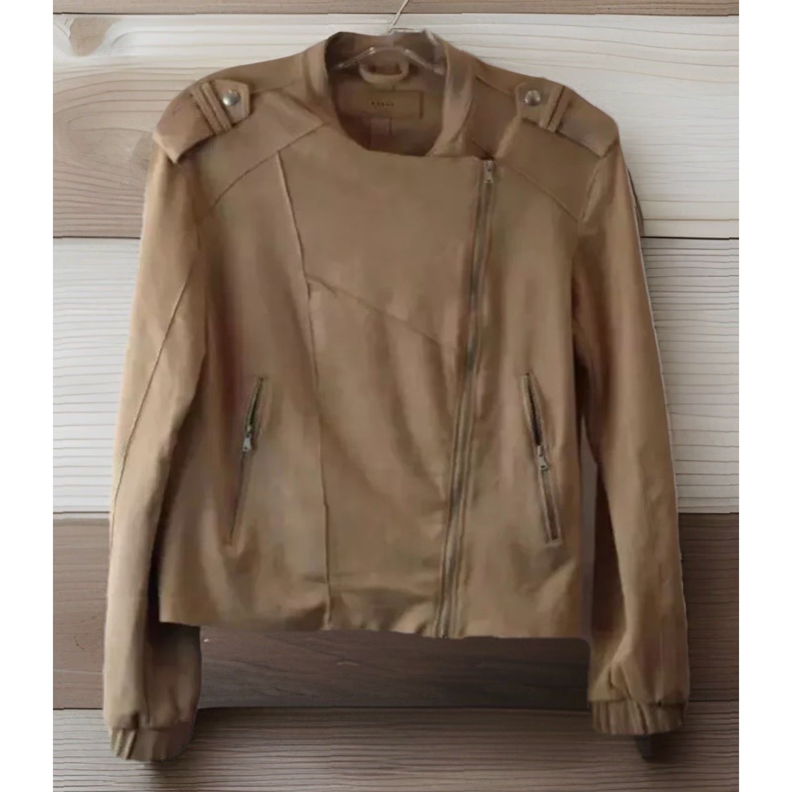 Vintage NEW NWT Women BlankNYC Beige Faux Suede Asymmetrical Moto Fashion Jacket Size XS Size XS / US 0-2 / IT 36-38 - 2 Thumbnail