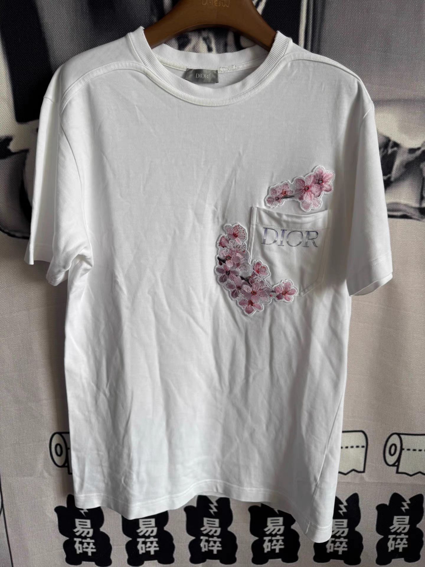 Dior DIOR x Sorayabai Sakura Logo Print Pocket T-Shirt K13 Size US XS / EU 42 / 0 - 1 Thumbnail
