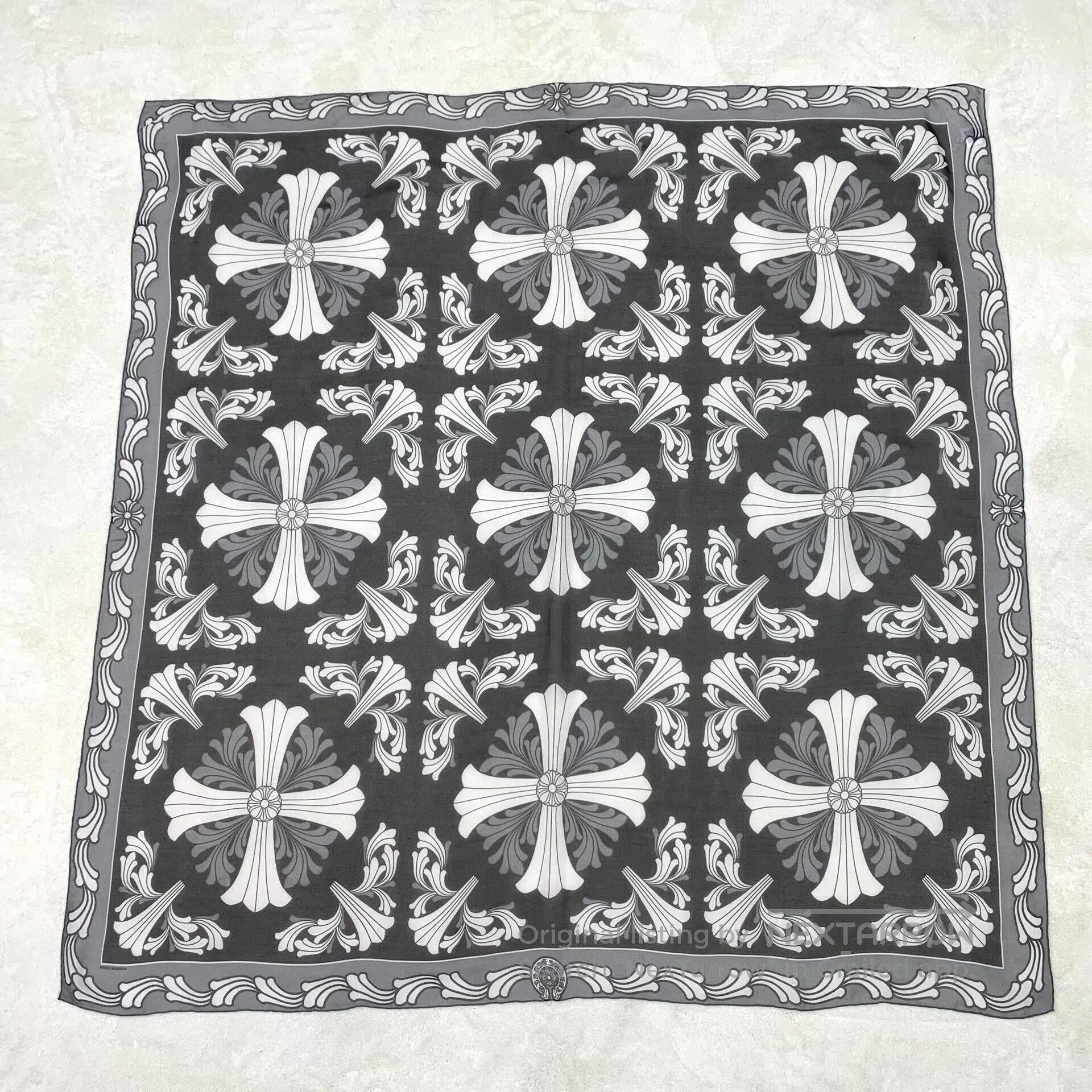 Chrome Hearts Chrome Hearts Gray Cross Print Silk Scarf. Size ONE SIZE - 2 Thumbnail