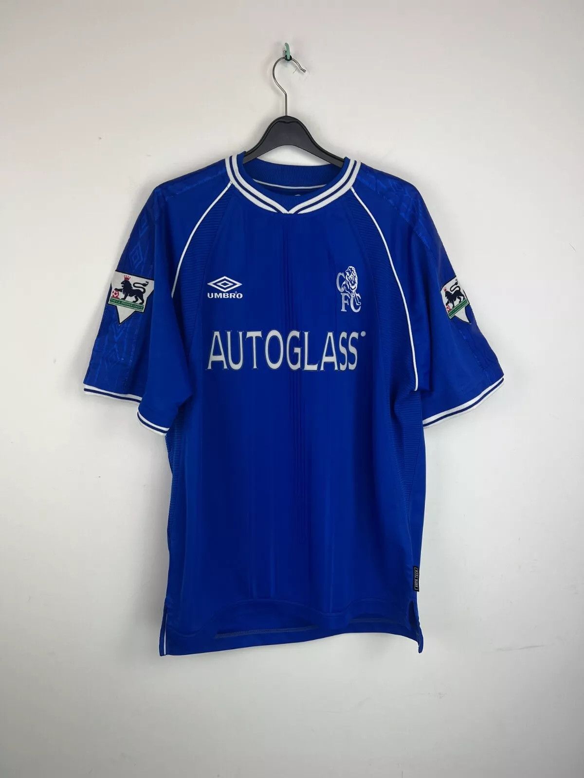 Umbro FC CHELSEA 1999-00 Home FOOTBALL Kit SHIRT SOCCER JERSEY #9 Size US L / EU 52-54 / 3 - 16 Thumbnail