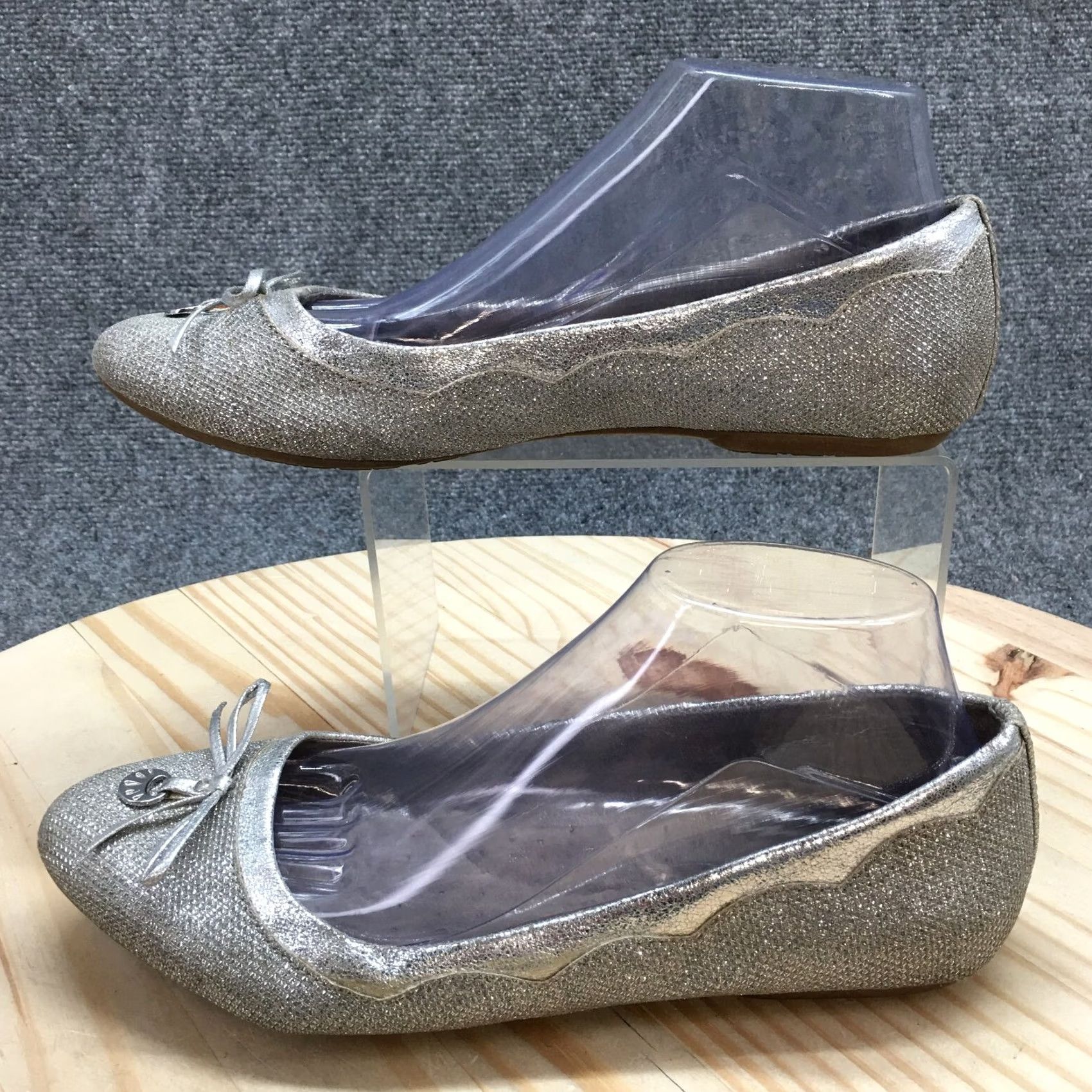 Vintage White Mountain Shoes Womens Cece Ballet Flats Silver Fabric Casual Low Top 9.5 M/US Size L / US 10 / IT 46 - 3 Thumbnail