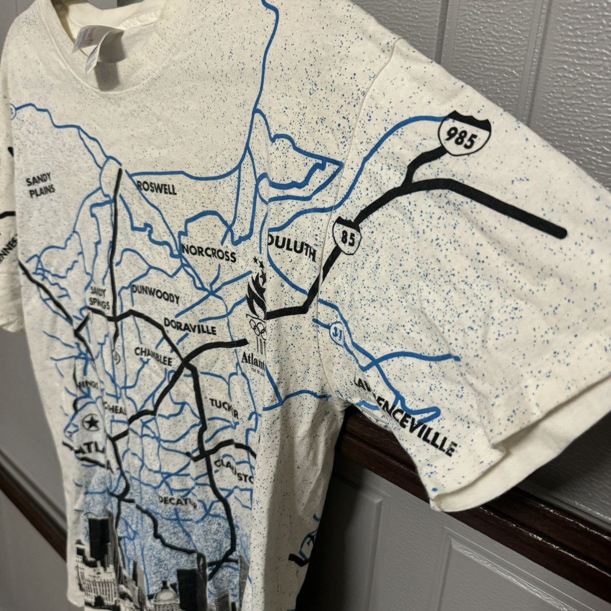 Hanes × USA Olympics × Vintage vintage 90s 1996 Atl Atlanta Olympics city skyline AOP Size US L / EU 52-54 / 3 - 6 Thumbnail
