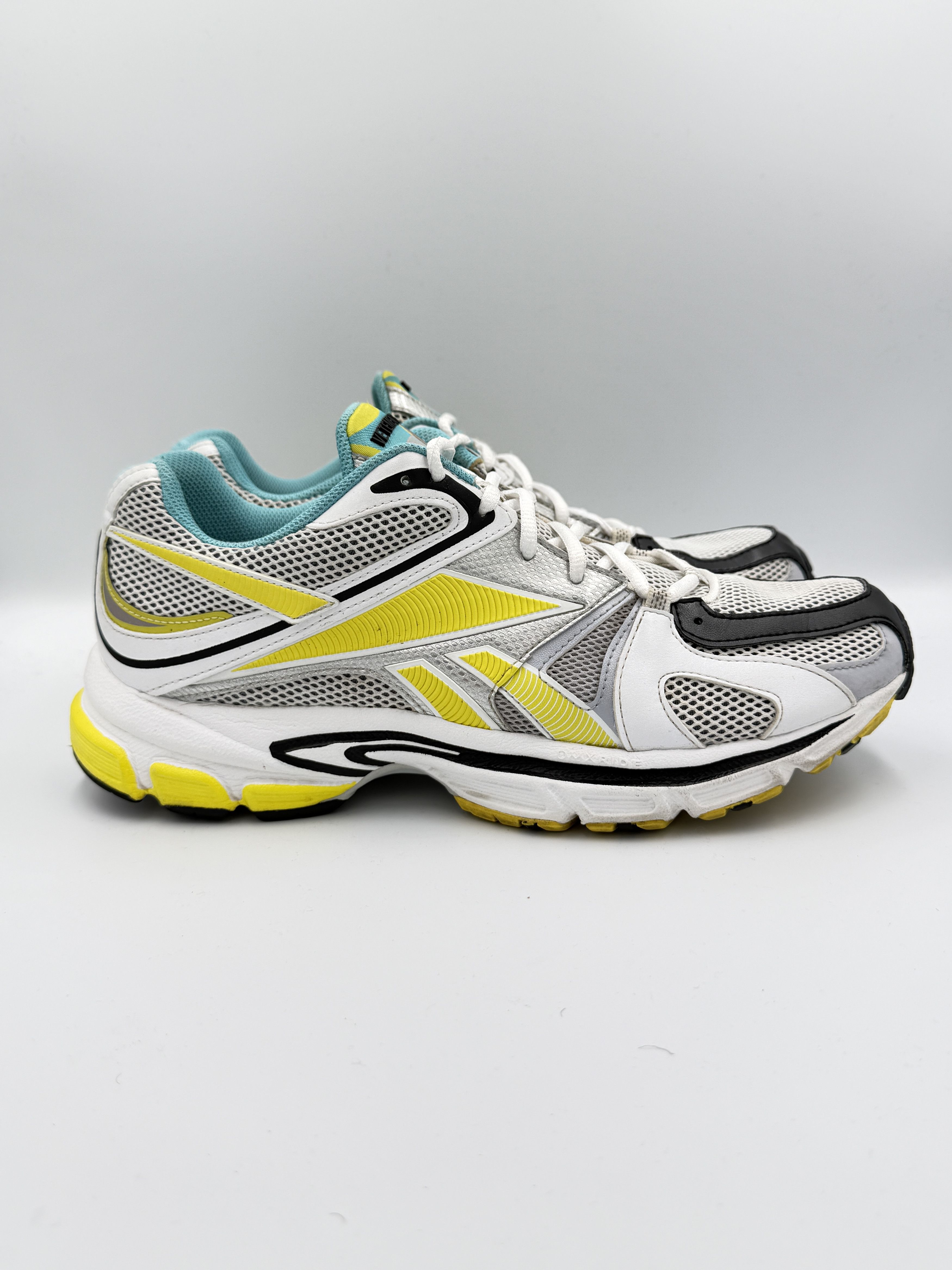 Reebok × Vetements Vetements Reebok Spike Runner 200 Sky Blue Yellow White Size US 10 / EU 43 - 2 Thumbnail