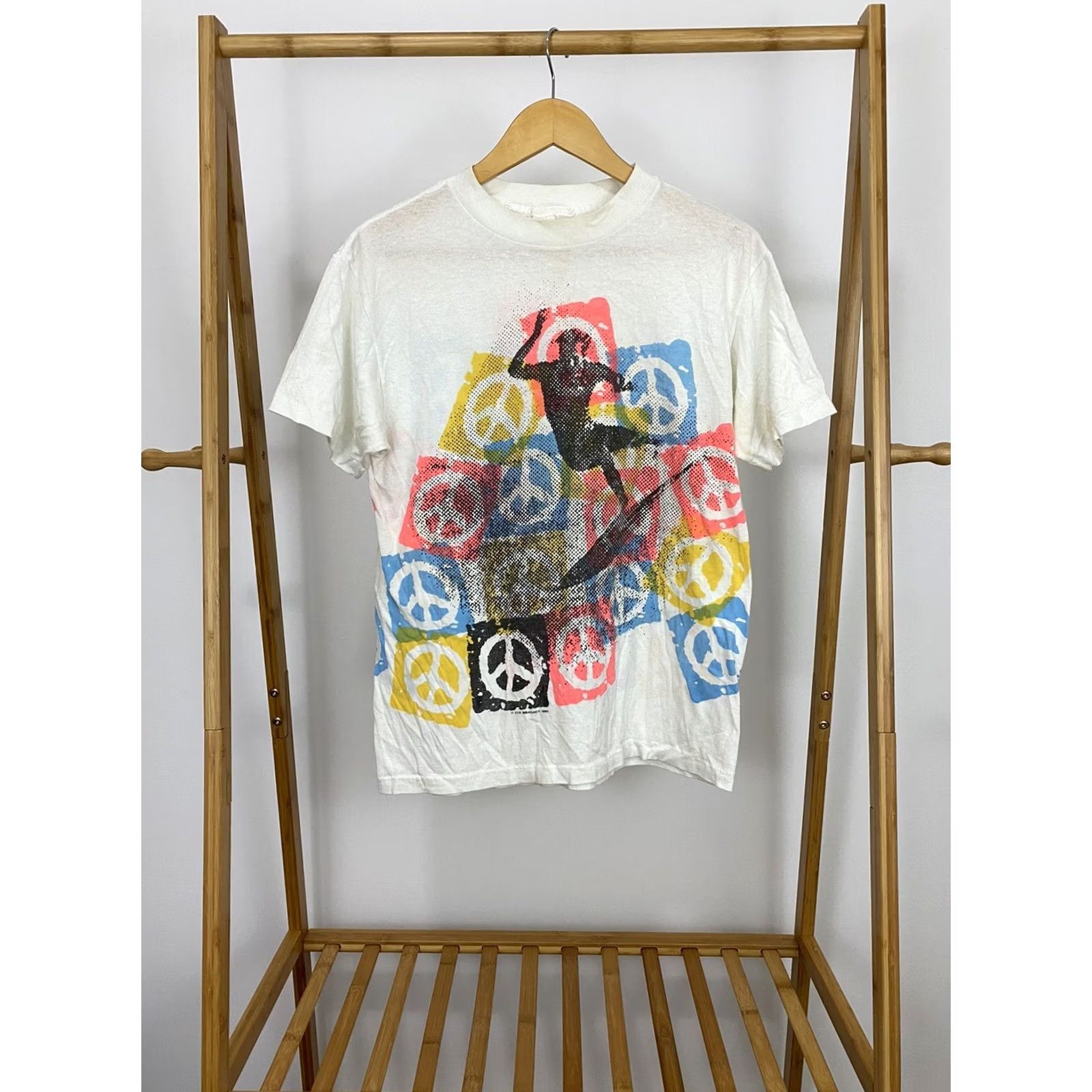 Logo 7 VTG 1989 Surf Peace Logo Wrap Print Single Stitch T-Shirt Size M USA Shirt Mens White Size US M / EU 48-50 / 2 - 2 Thumbnail