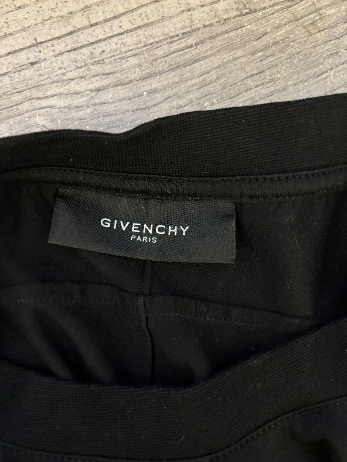 Givenchy Givenchy Favelas t shirt Size US XS / EU 42 / 0 - 3 Thumbnail