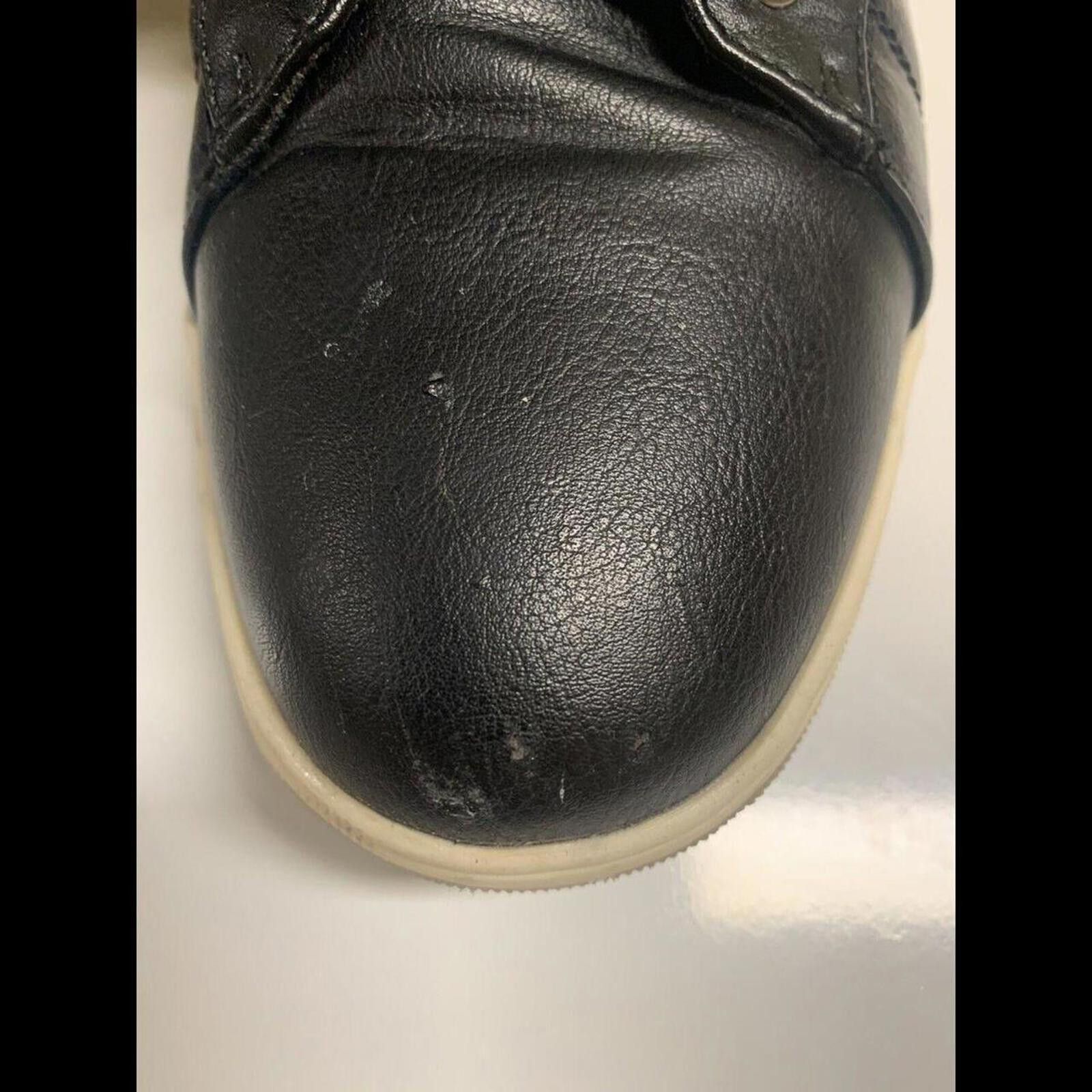 Other Men's Black Trainer Size US 10.5 / EU 43-44 - 2 Thumbnail