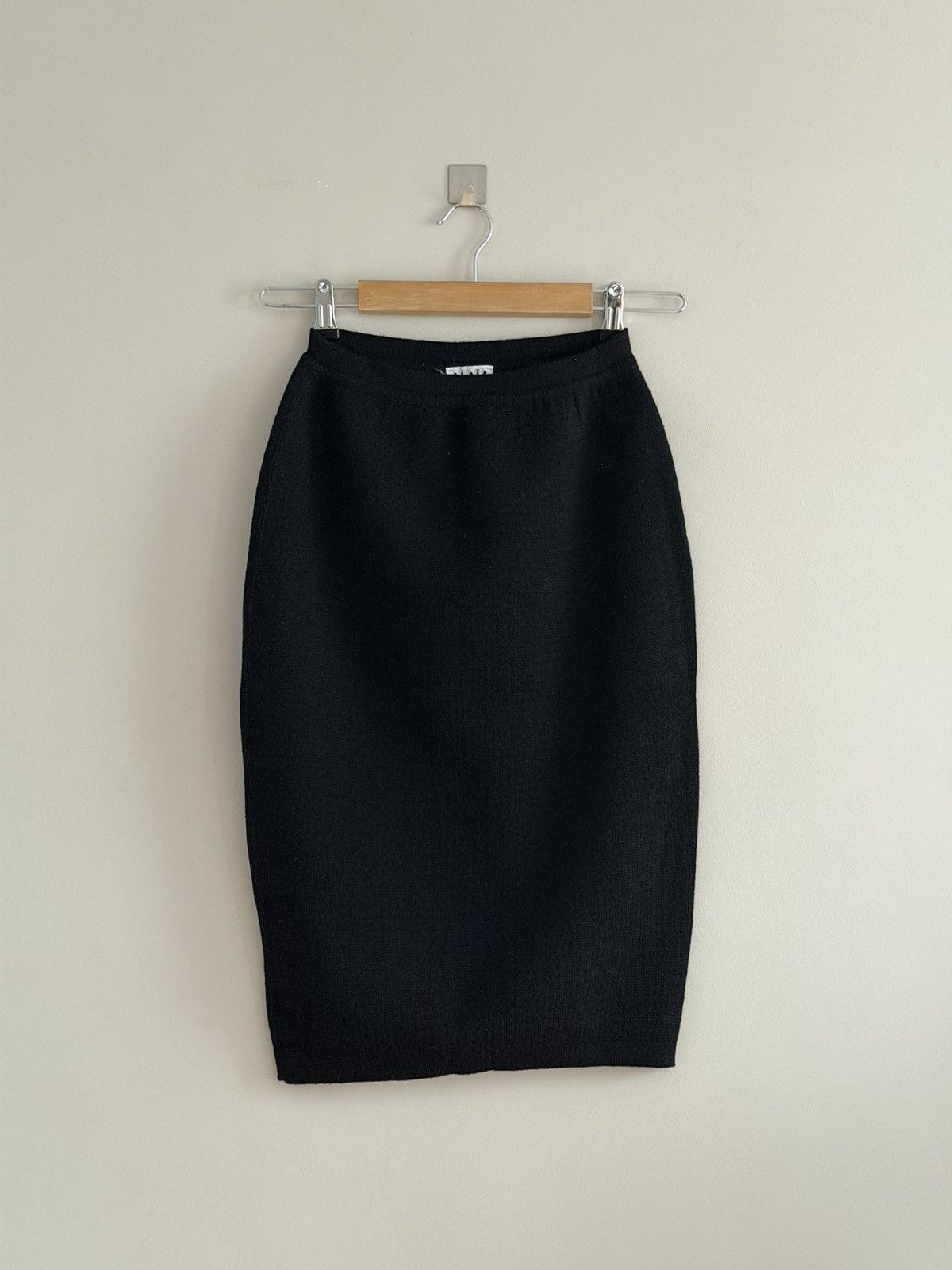 Alaia Vintage Alaïa Black Wool Alpaca Pencil Skirt Size 27" / US 4 / IT 40 - 1 Thumbnail