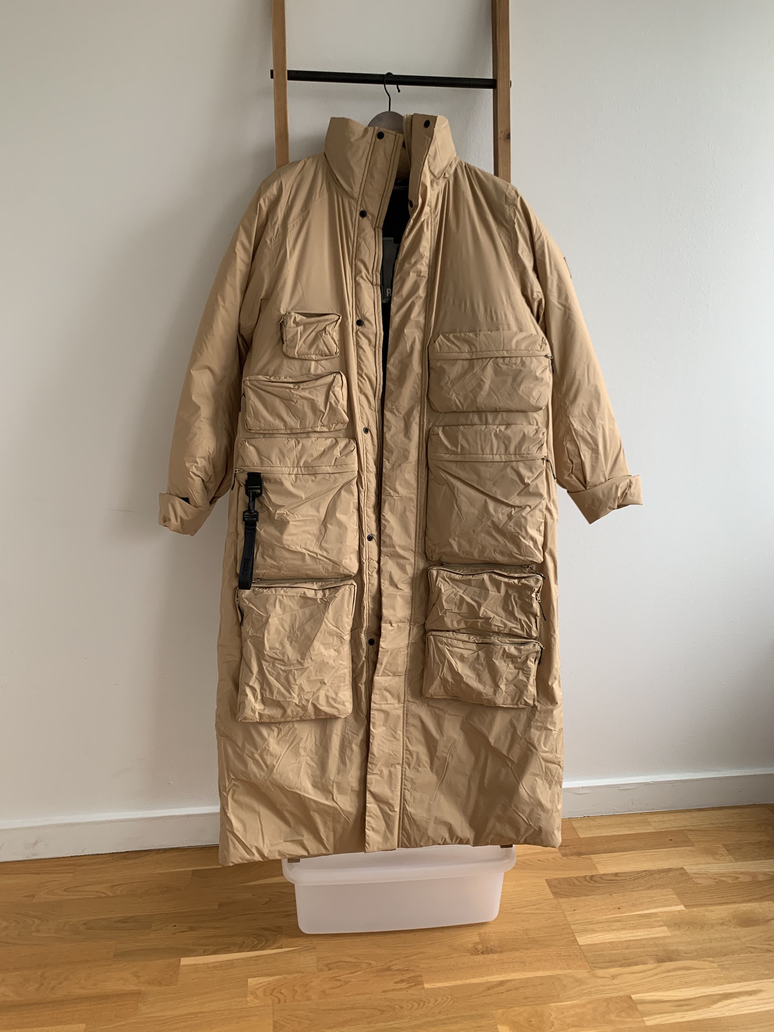Rains Rains Vardo waterproof winter coat Size US L / EU 52-54 / 3 - 1 Thumbnail