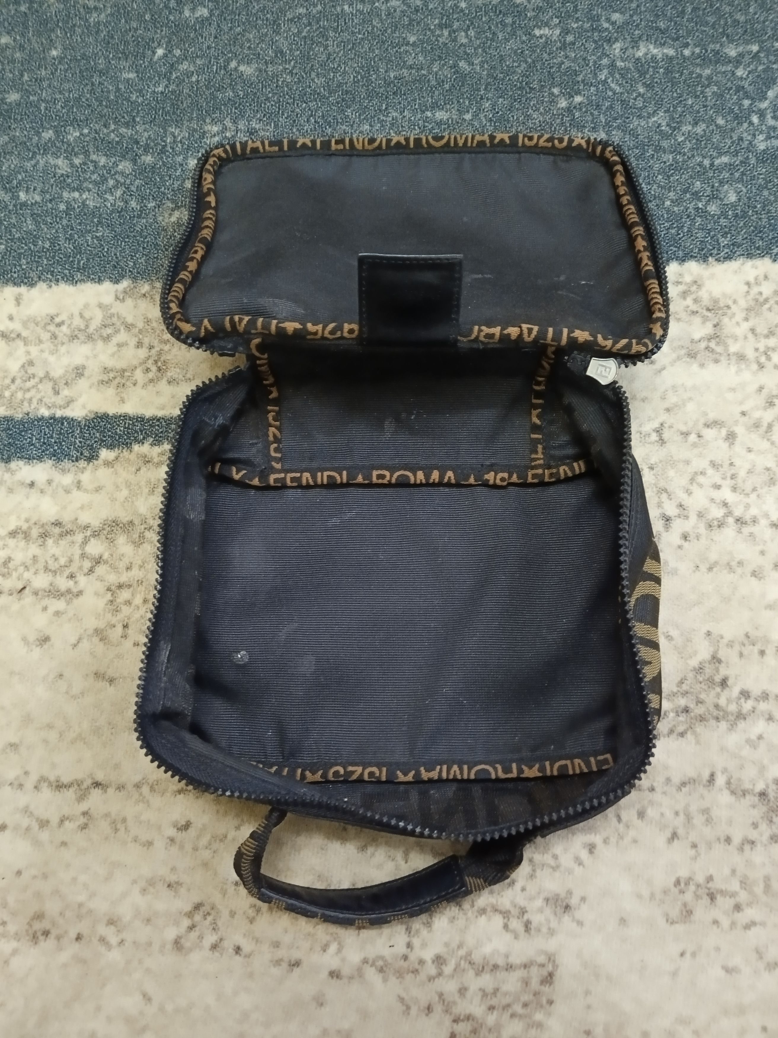 Fendi FENDI COSMETICS HANDCARRY Size ONE SIZE - 5 Thumbnail