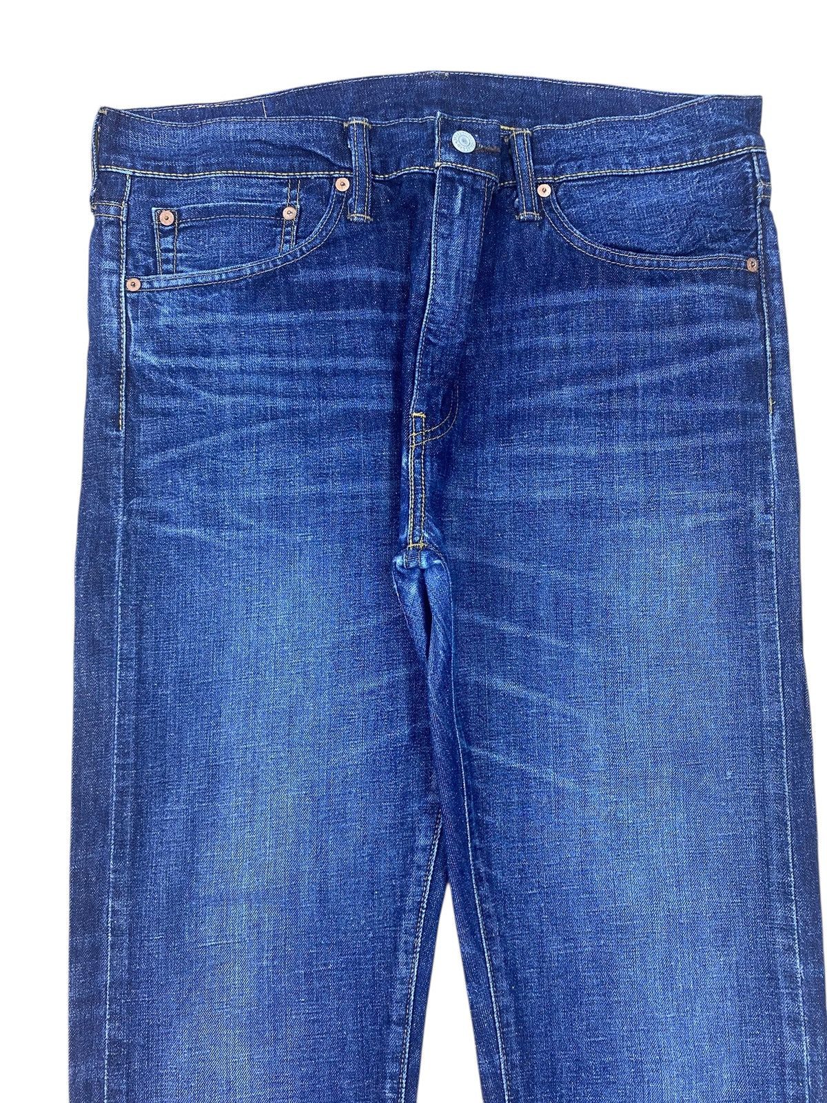 Levi's Levi’s Vintage Whiskers Blue Wash Style Straight Cut Jeans Size US 36 / EU 52 - 2 Thumbnail