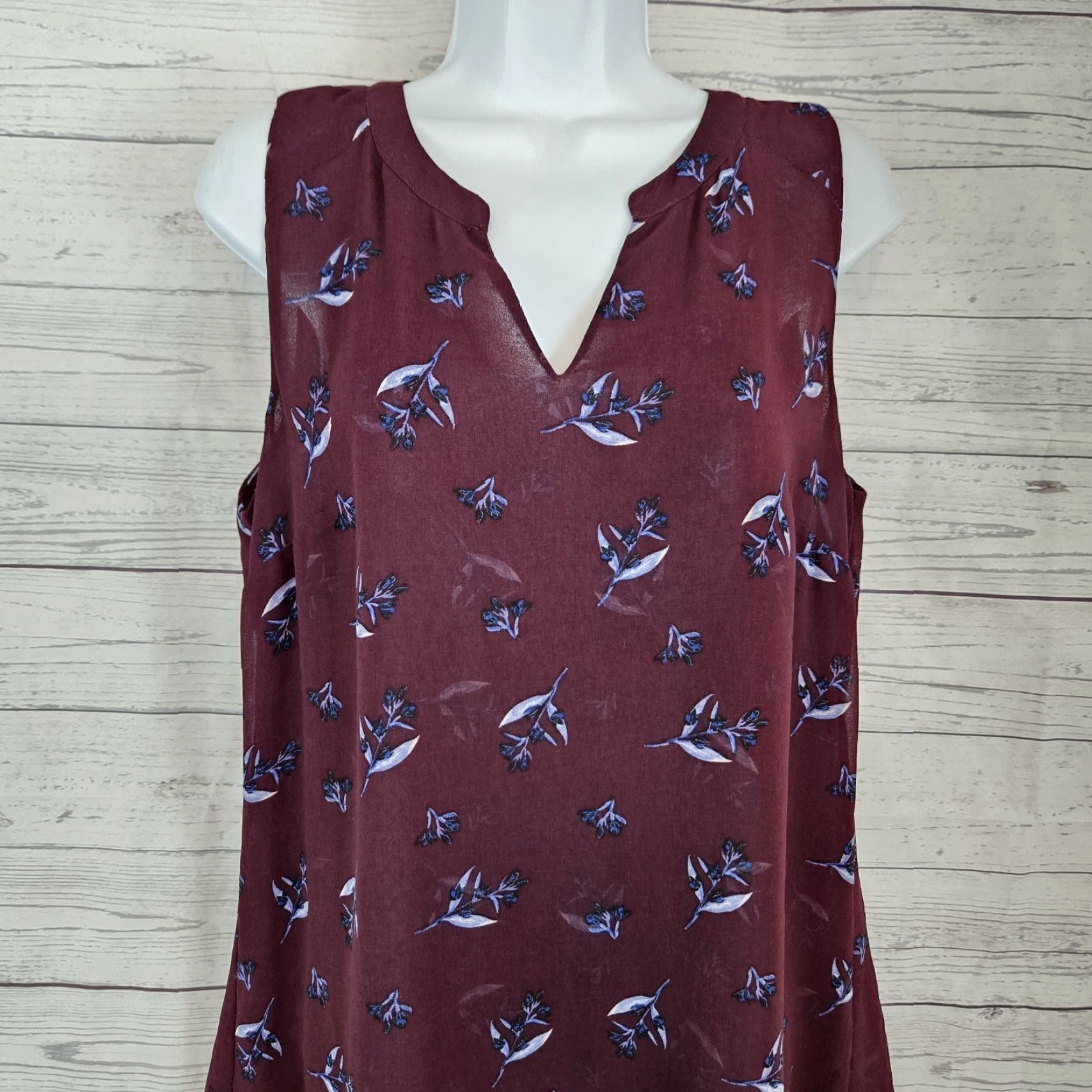 Vintage **Cabi 3444 Women's Medium Floral Blouse** User: **Cabi 3444 Women's Medium Floral Blouse** Size M / US 6-8 / IT 42-44 - 2 Thumbnail