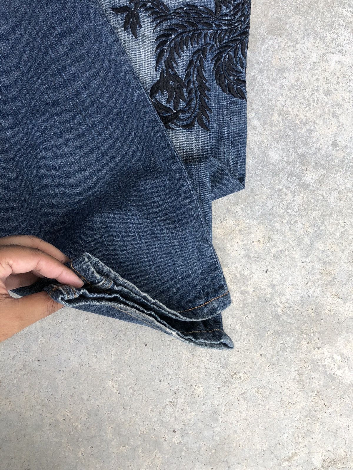 Japanese Brand Japanese Buden Embroidered Jeans Distressed Jeans Size US 33 - 14 Thumbnail