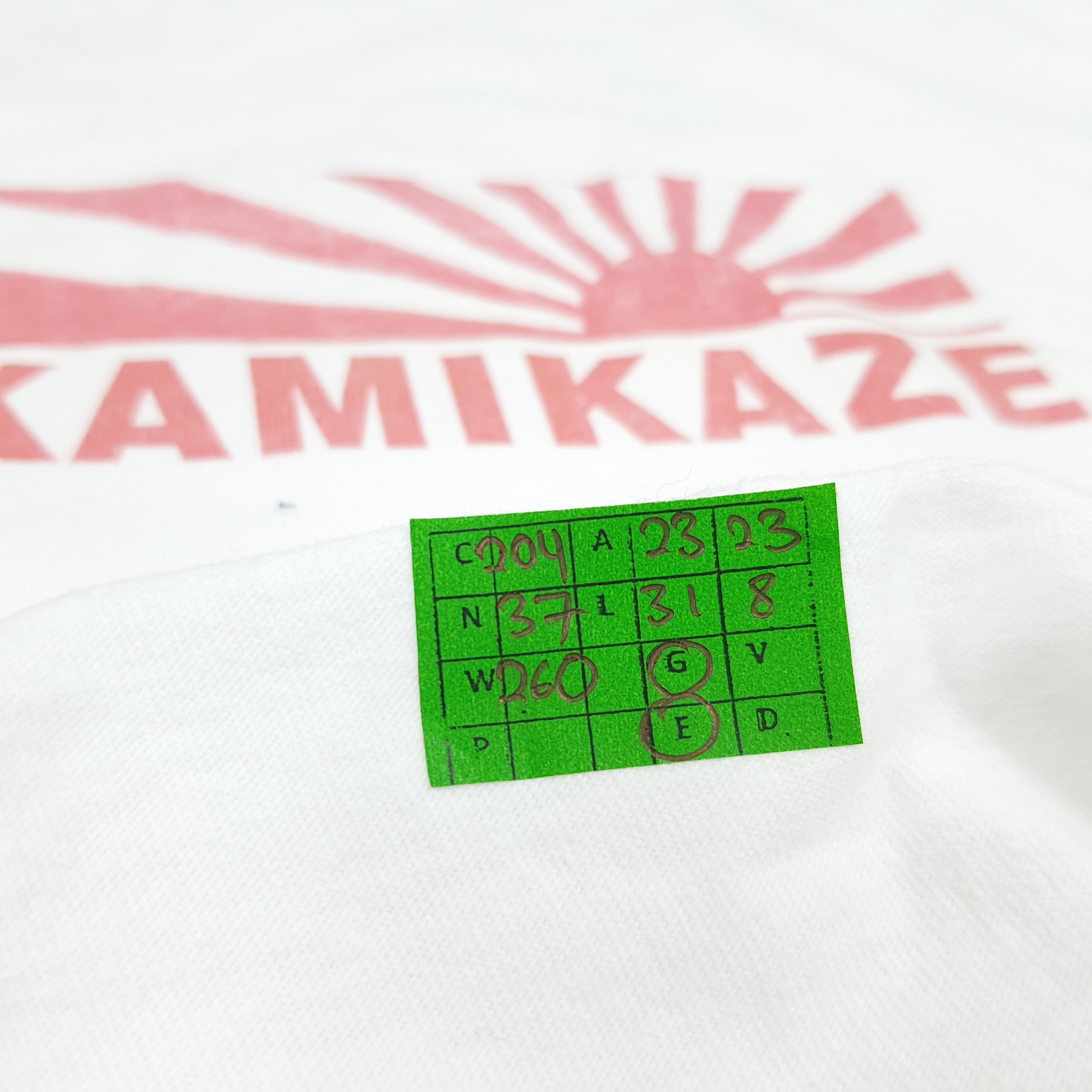 Vintage Vintage King of Fighter Kyo Kusanagi Kamikaze 99 Tshirt Size US XL / EU 56 / 4 - 9 Thumbnail