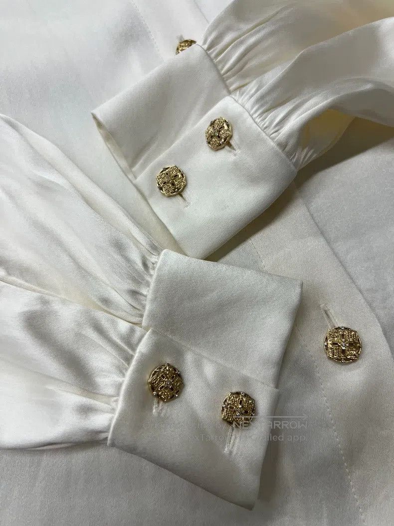 Chanel Chanel White silk shirt with long sleeves Size XS / US 0-2 / IT 36-38 - 4 Thumbnail