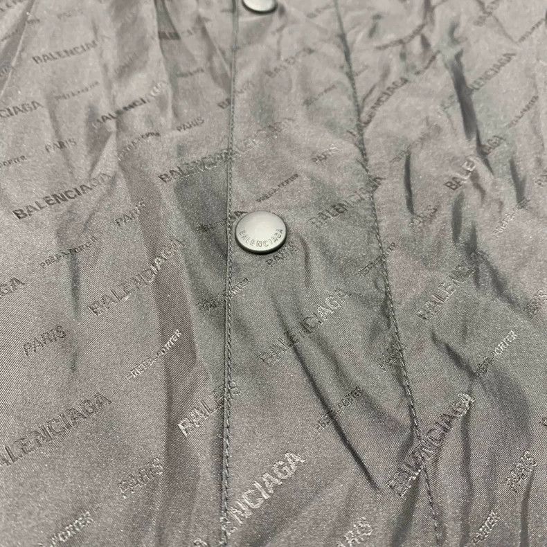 Balenciaga Balenciaga Black full-print bullet screen assault jacket Size US XS / EU 42 / 0 - 8 Thumbnail