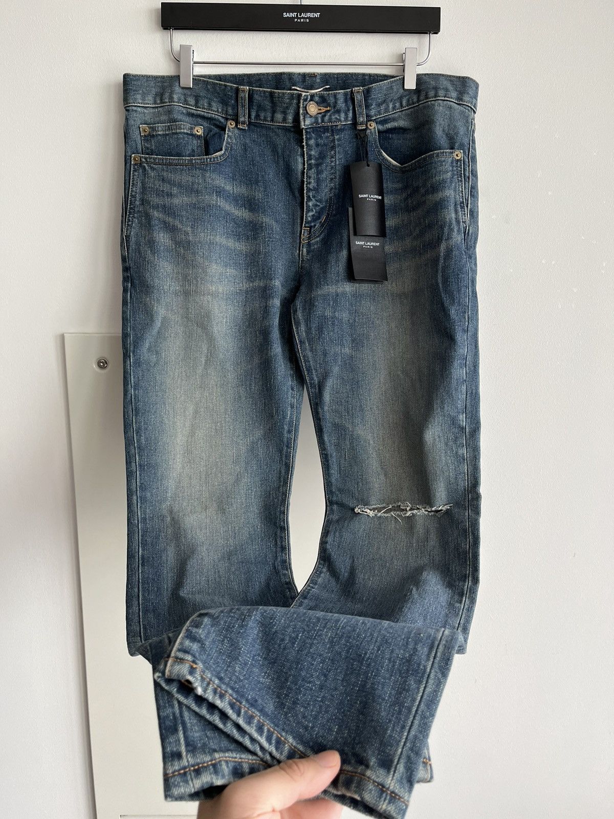 Hedi Slimane × Saint Laurent Paris × Yves Saint Laurent Saint Laurent Runway Sold Out Distressed Ripped Denim Jeans Size US 33 - 2 Thumbnail