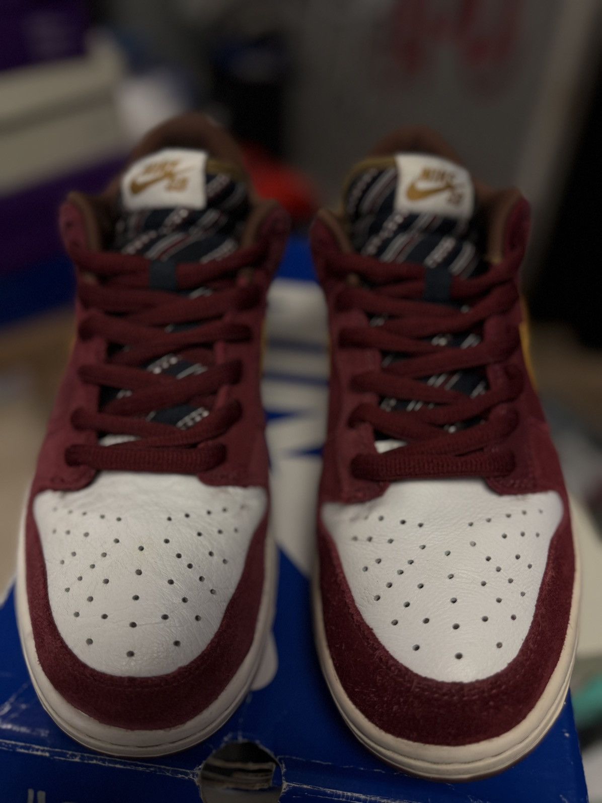 Nike Size 11 - Nike Dunk Pro SB Low Anchorman 2009 (304292-672 Size US 11 / EU 44 - 9 Thumbnail