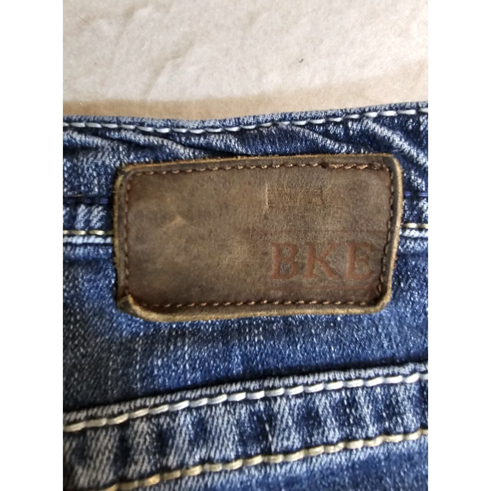 Vintage BKE Nolan Jeans Men's Size 36S 36x28 Straight Leg Medium Blue Wash Stretch Denim Regular Waist 36 Size US 36 / EU 52 - 5 Thumbnail
